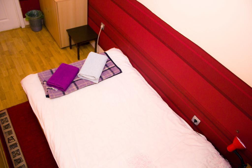Hostel Jasmin Belgrado Buitenkant foto